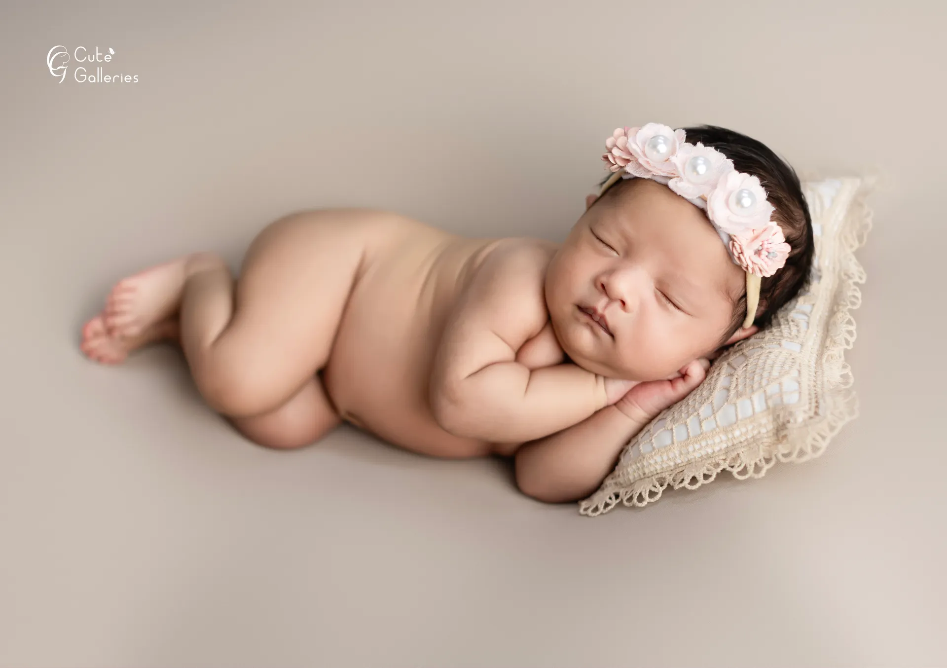Newborn and maternity photography by Cute Galleries Kathmandu — gallery image 1
