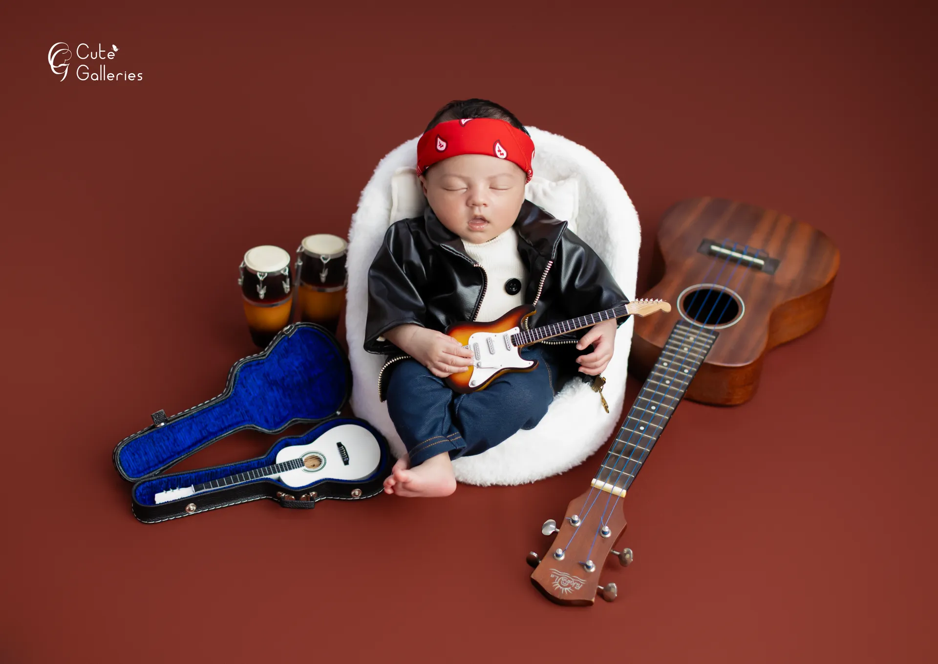Newborn and maternity photography by Cute Galleries Kathmandu — gallery image 7